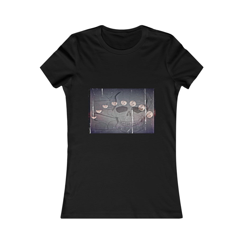 M00n women's Favorite Tee
